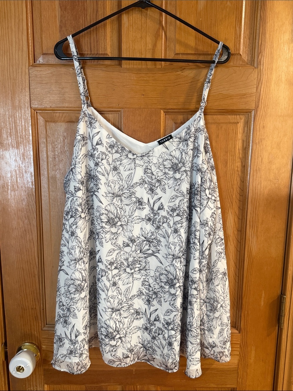 Torrid Sophie chiffon swing cami size 4 . (4x)